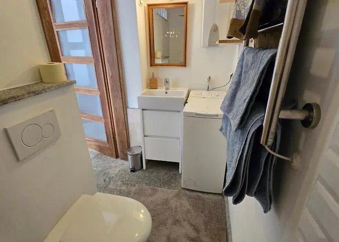 Danube Gardens Apartment *